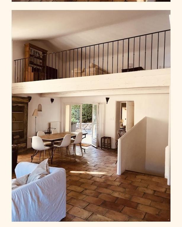 Villa La Cadelle Cotignac Esterno foto